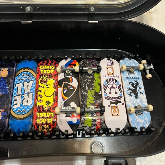 TECH DECK SET With Case & Ramps - Picture 4 of 9